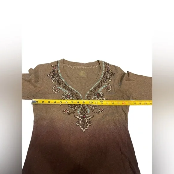 Double D Ranch Embroidered V-Neck Brown and Tan Women's Top Sz:M - Picture 6 of 9